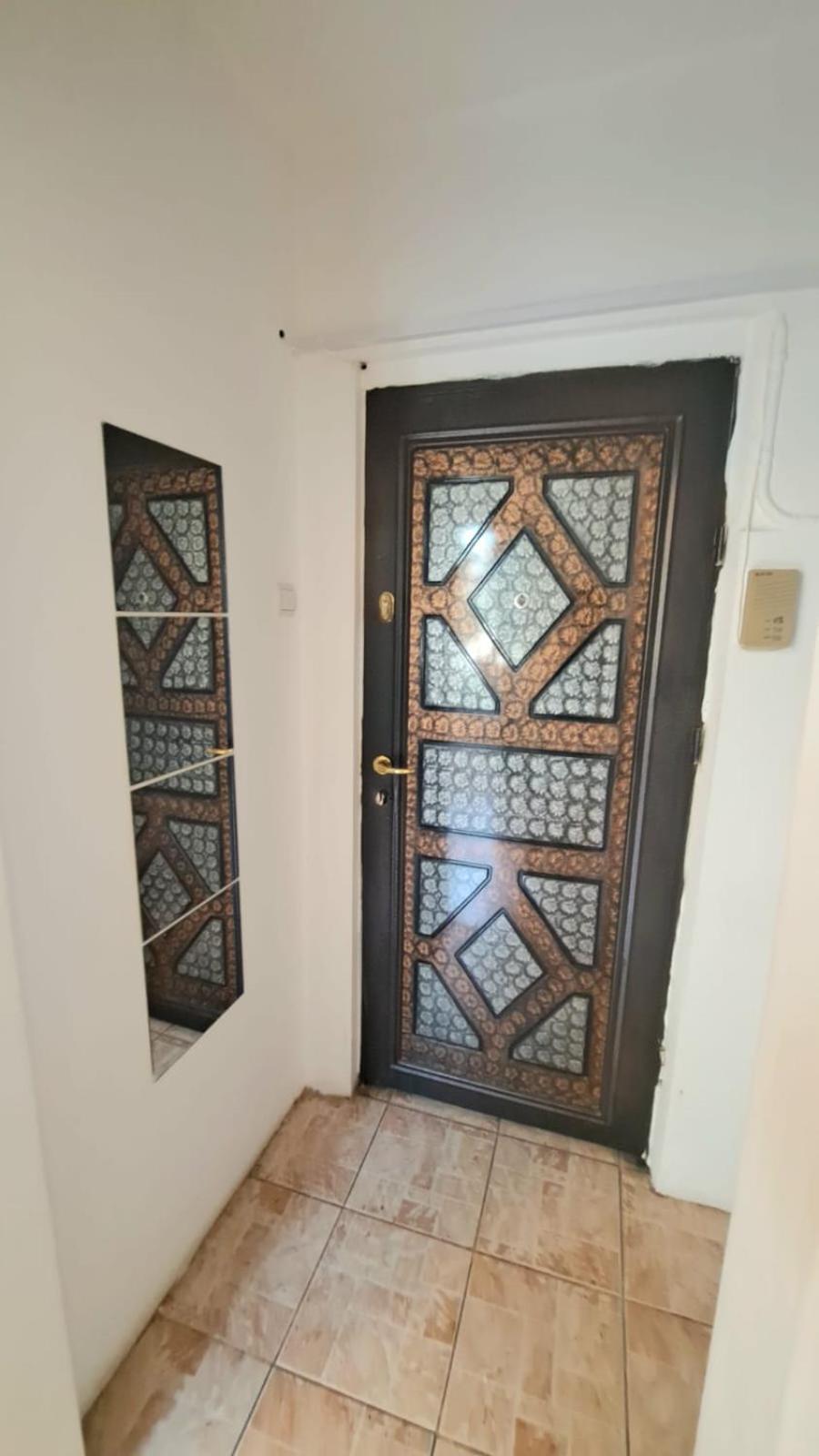 Inchiriez Garsoniera In Regim Hotelier Unirii Bukares Bagian luar foto
